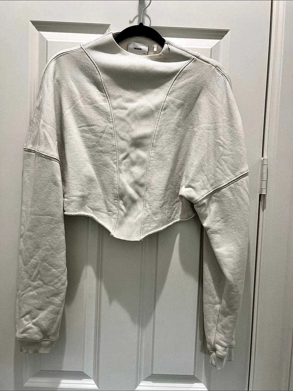 JOAH BROWN Ribbed Cropped Sweatshirt Cream Size S/M